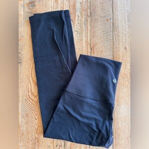 Lululemon Cropped Wunder Under pants, size 6